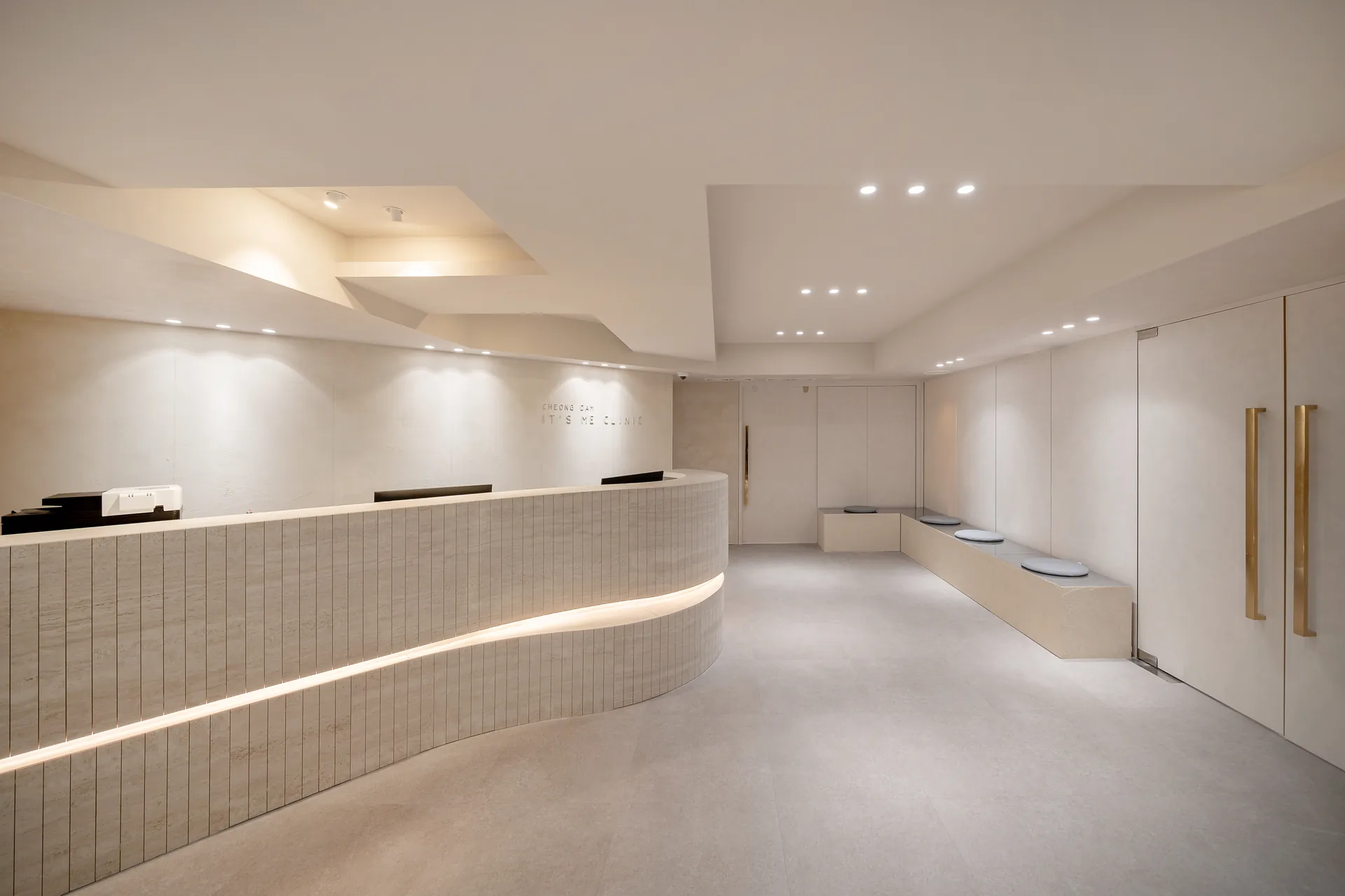 Clinic interior 3